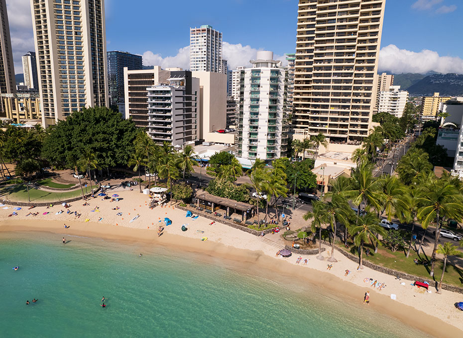 ワイキキ・サークル・ホテル・バイ・ キャッスル（オアフ島）
